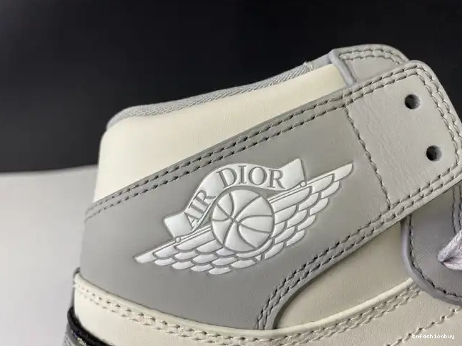 x 1 (DR Retro box) CN8607-002 DR High Jordan shoe 0315